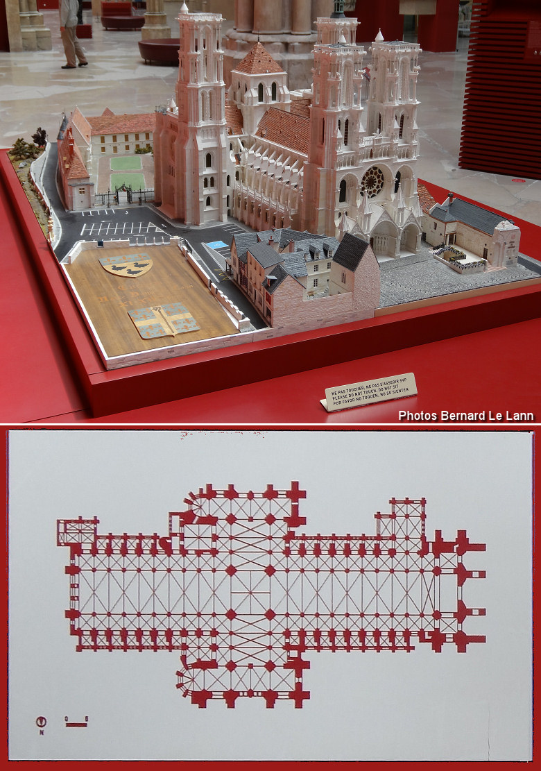 Maquette d'ensemble de la Cathédrale Notre-Dame de LAON