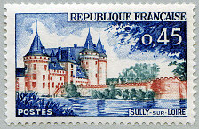 Sully-sur-Loire
   Le château